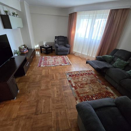 Apartament 3 Camere, Zona Dedeman Piteşti Eksteriør bilde
